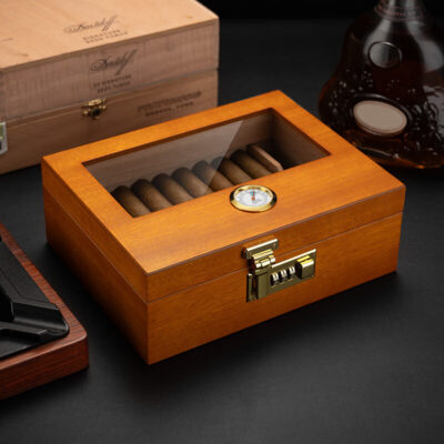 Premium Cedar Wood Cigar Humidor Box Case