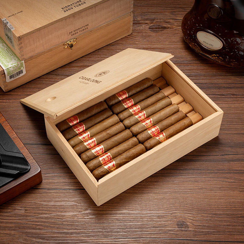 Portable Travel Cedar Wood Cigar Humidor Box Case - Image 2