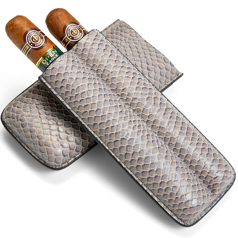 Caring for Your Cigar Leather Case: A Step-by-Step Guide